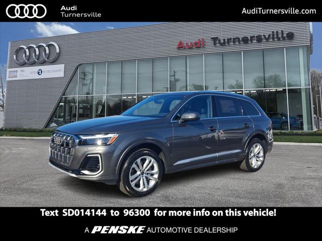 new 2025 Audi Q7 car, priced at $75,650