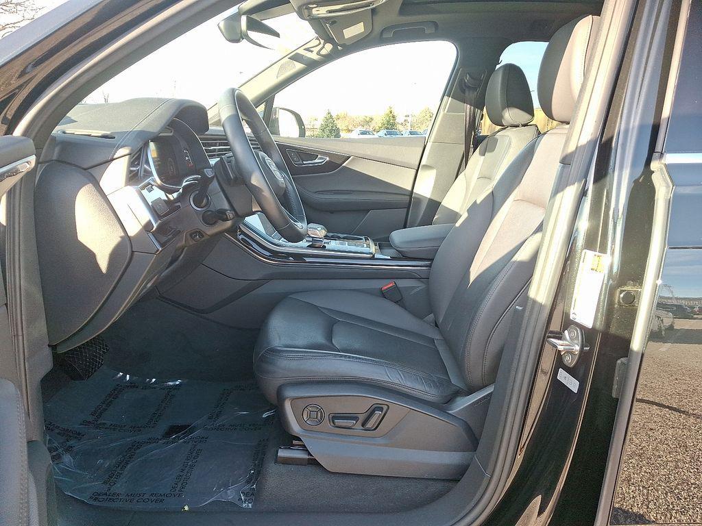 used 2023 Audi Q7 car, priced at $41,000