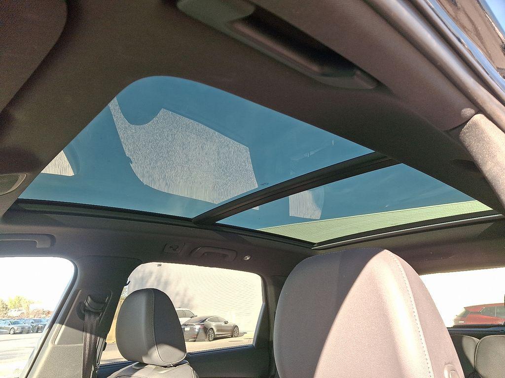 used 2023 Audi Q7 car, priced at $41,000