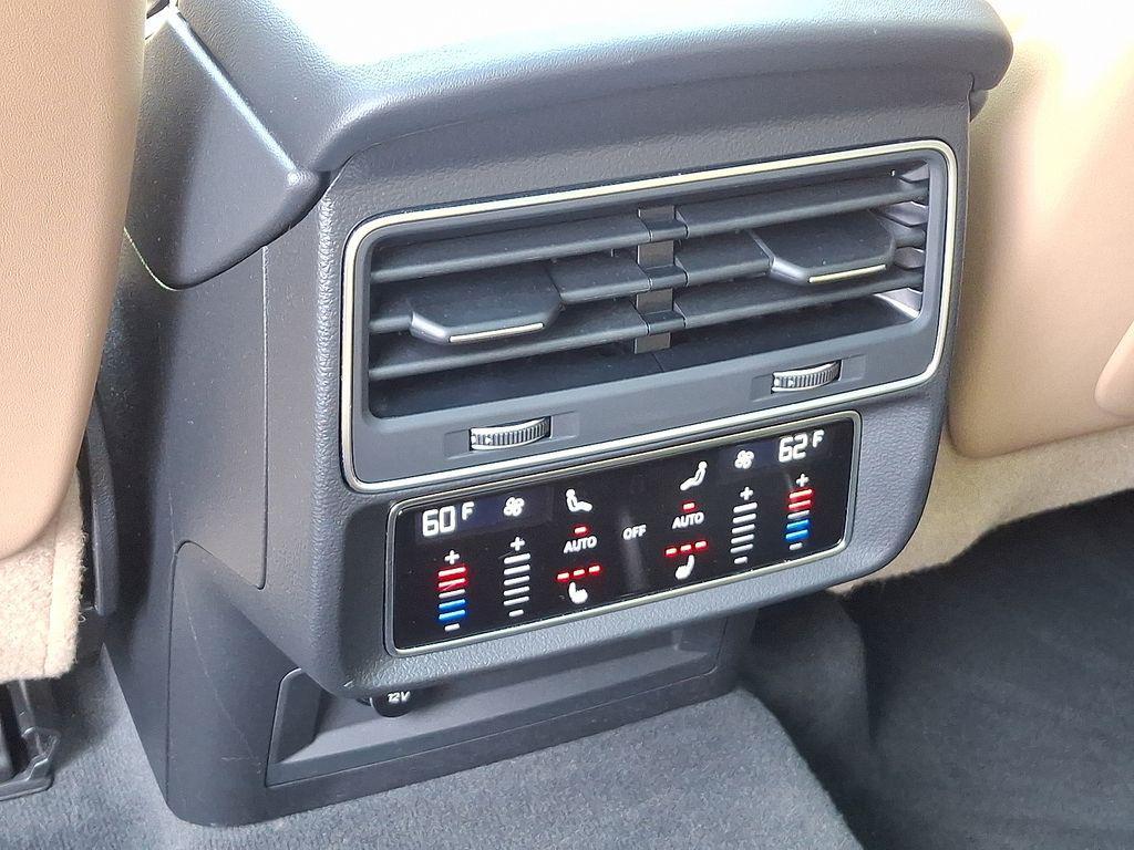 used 2022 Audi Q7 car, priced at $47,621