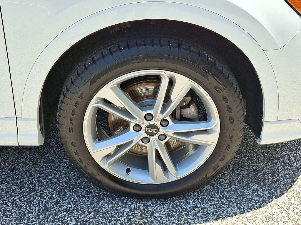 used 2022 Audi Q3 car, priced at $28,899