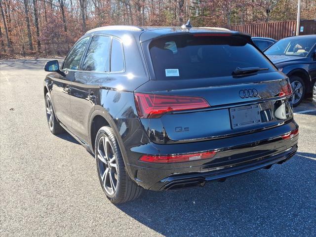 new 2025 Audi Q5 car, priced at $59,250