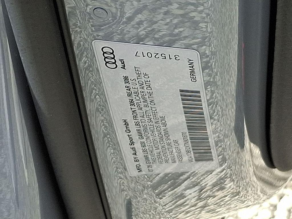 new 2026 Audi RS 6 Avant car, priced at $152,670