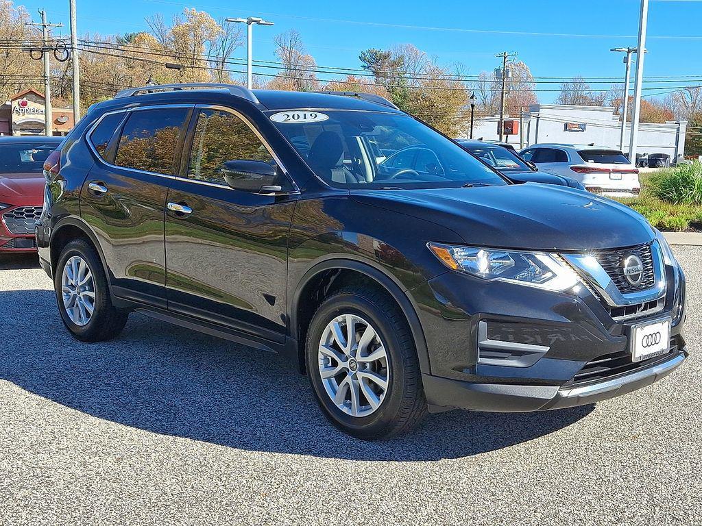 used 2019 Nissan Rogue car, priced at $17,987