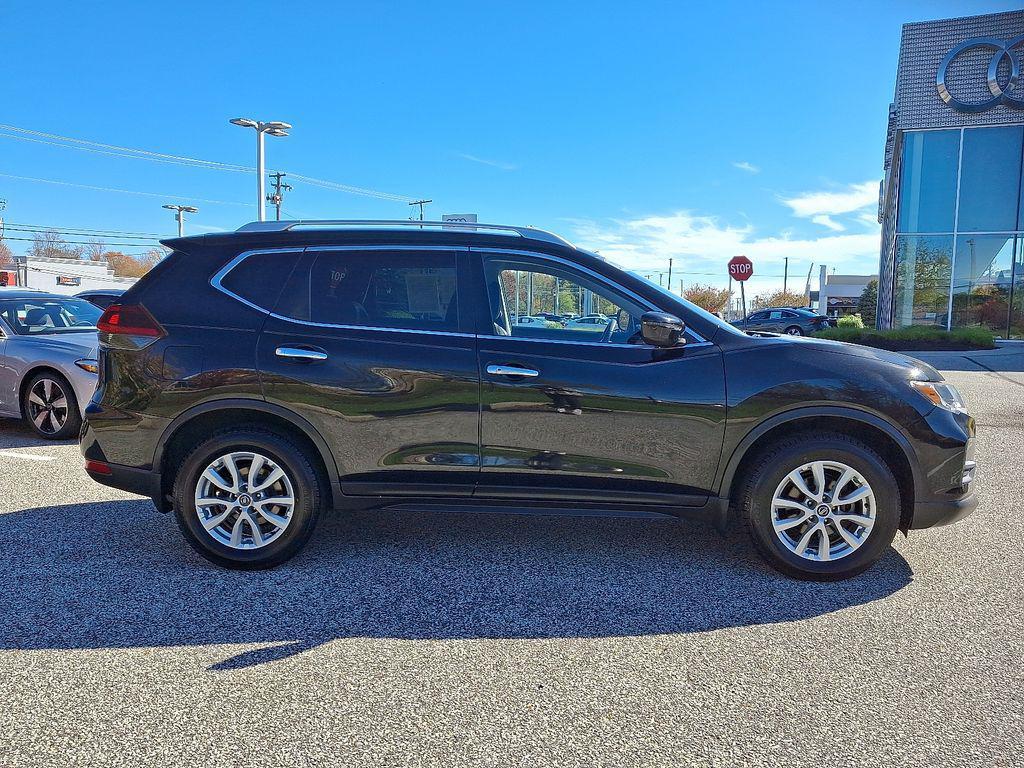 used 2019 Nissan Rogue car, priced at $17,987