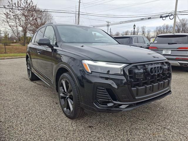 new 2025 Audi Q7 car, priced at $77,880