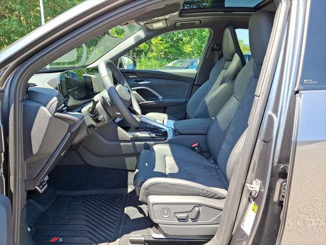 new 2025 Audi SQ5 car, priced at $74,065