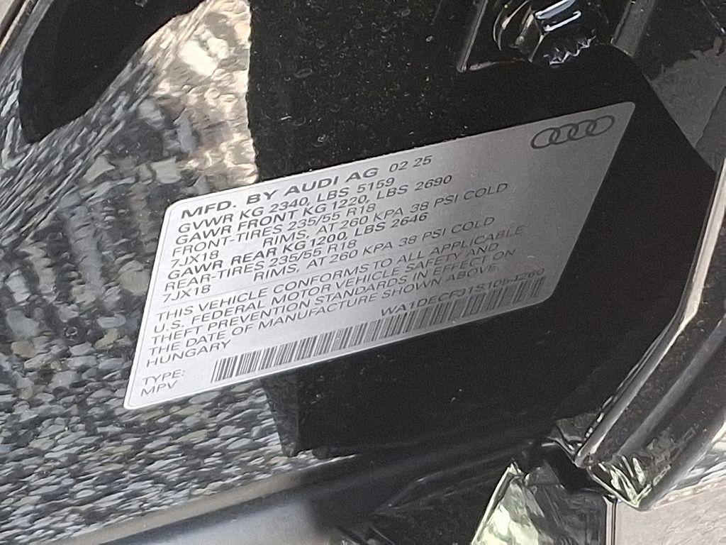 new 2025 Audi Q3 car, priced at $44,190