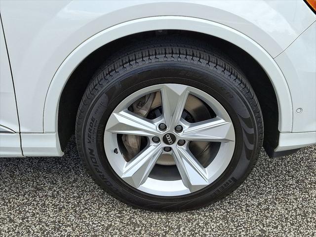used 2021 Audi Q7 car, priced at $29,995