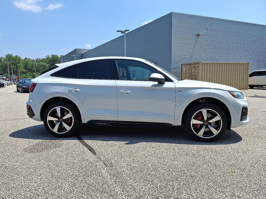 used 2024 Audi Q5 car, priced at $46,900