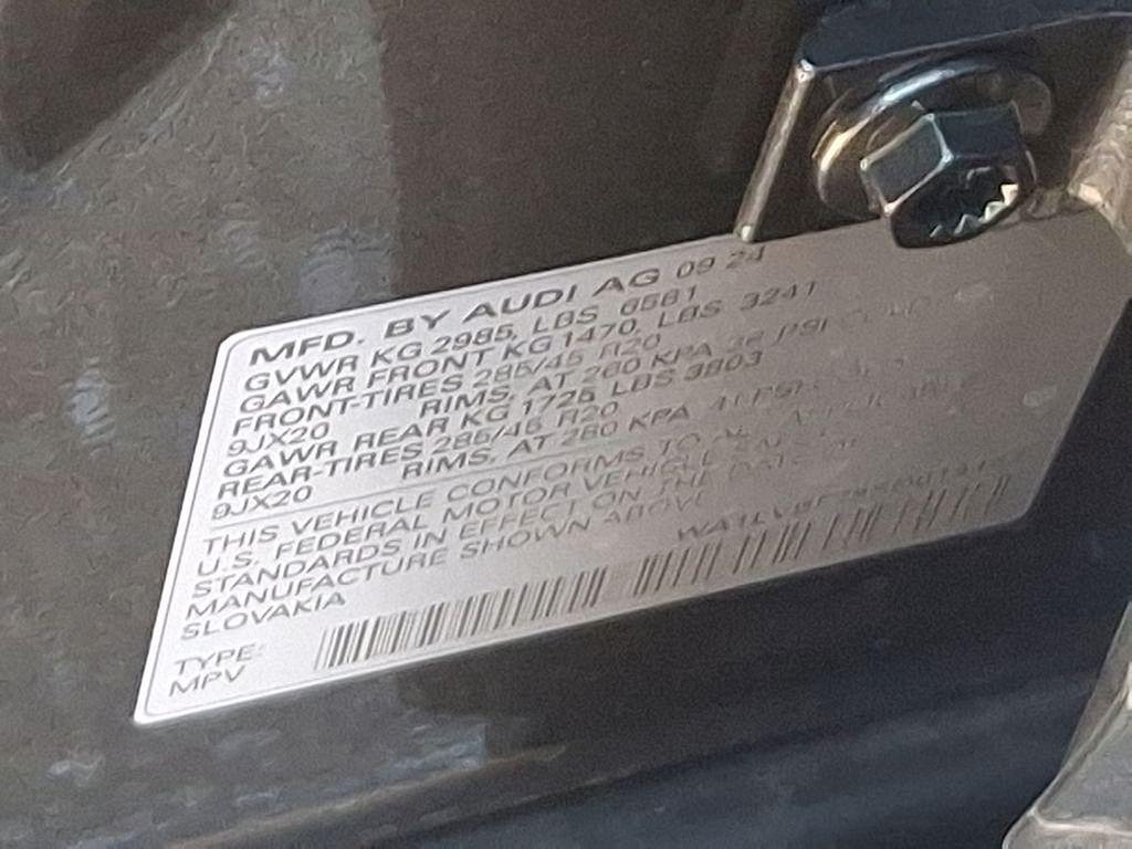 used 2025 Audi Q7 car, priced at $75,650