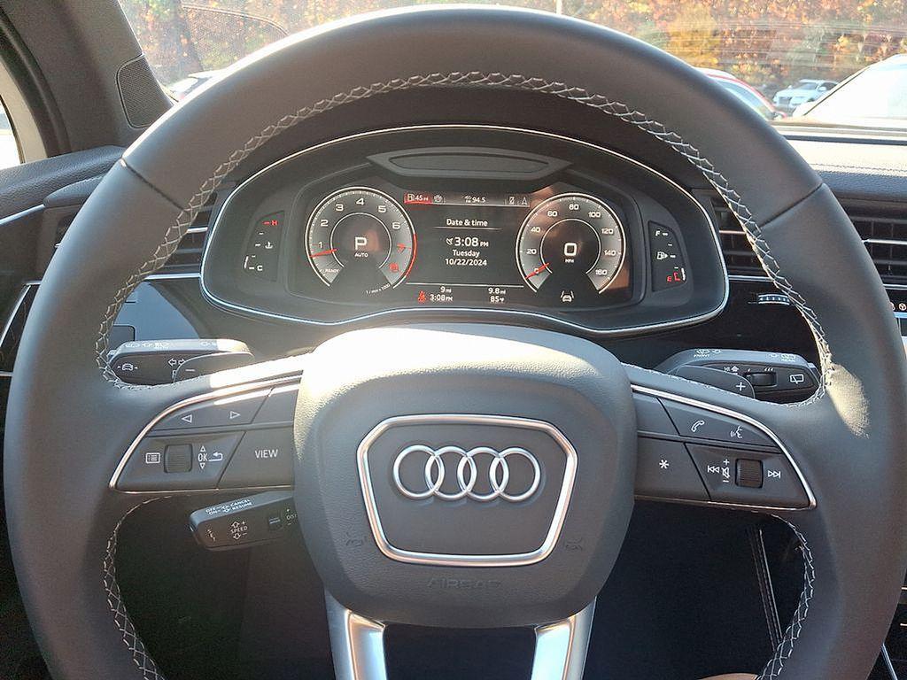 used 2025 Audi Q7 car, priced at $75,650