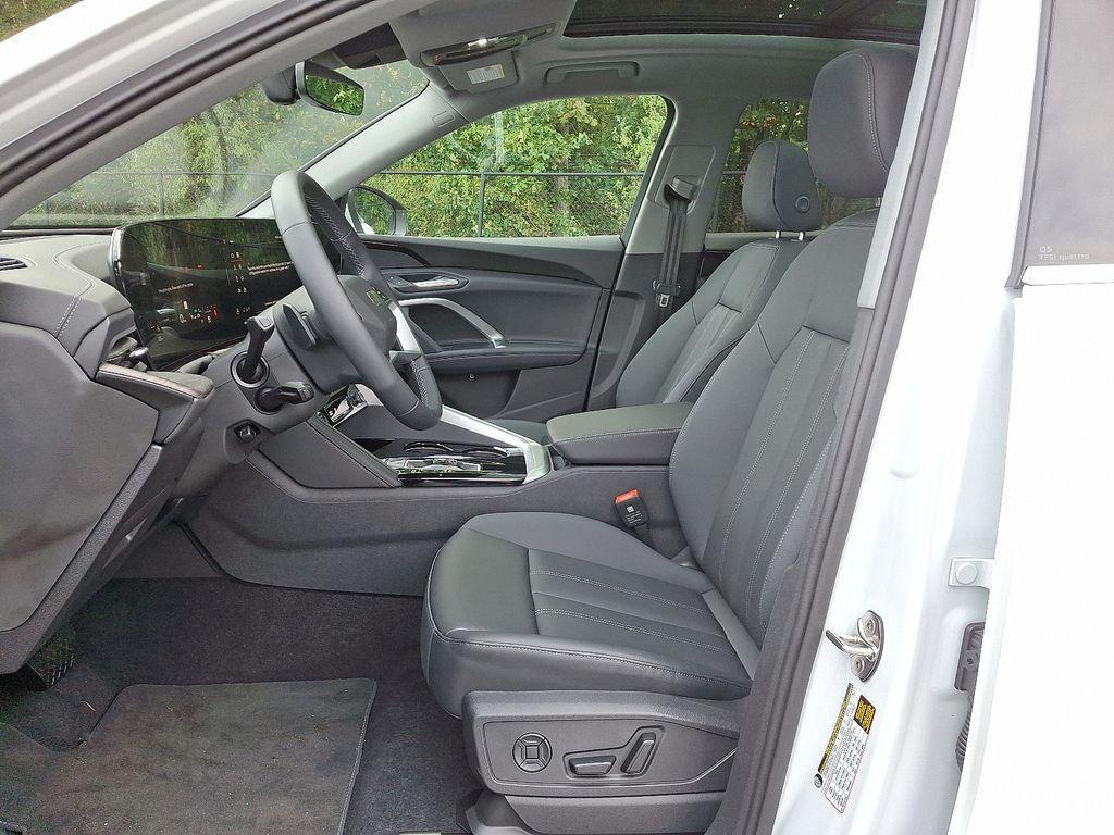 new 2025 Audi Q5 car, priced at $57,775