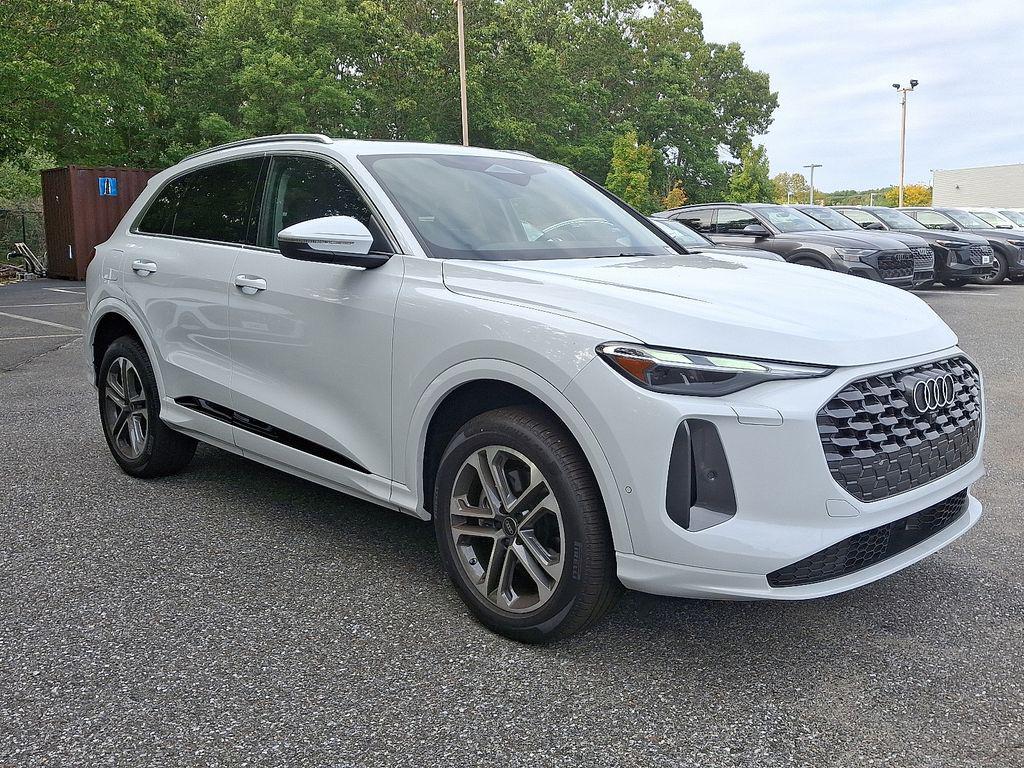 new 2025 Audi Q5 car, priced at $57,775