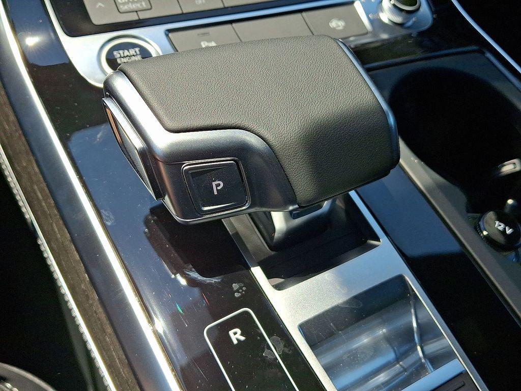 new 2025 Audi Q8 car, priced at $85,720
