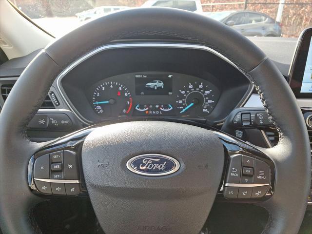 used 2022 Ford Escape car, priced at $21,994