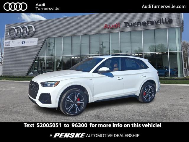 new 2025 Audi Q5 car, priced at $59,380