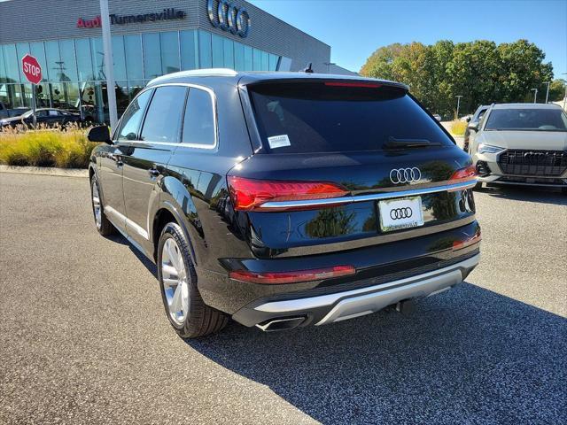 new 2025 Audi Q7 car, priced at $75,800