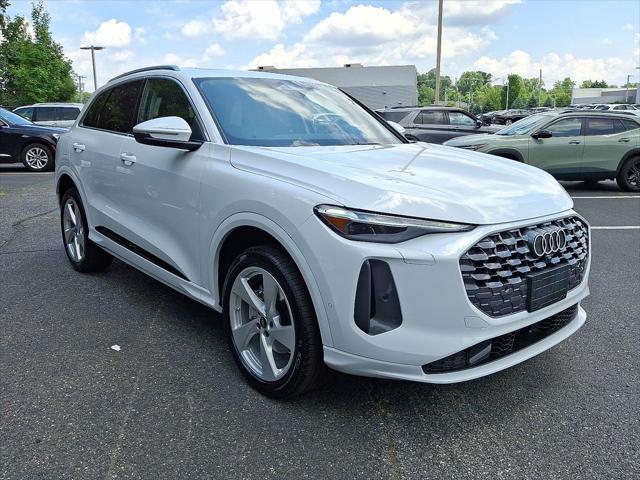 new 2025 Audi Q5 car, priced at $60,860