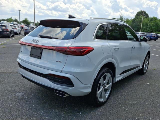 new 2025 Audi Q5 car, priced at $60,860