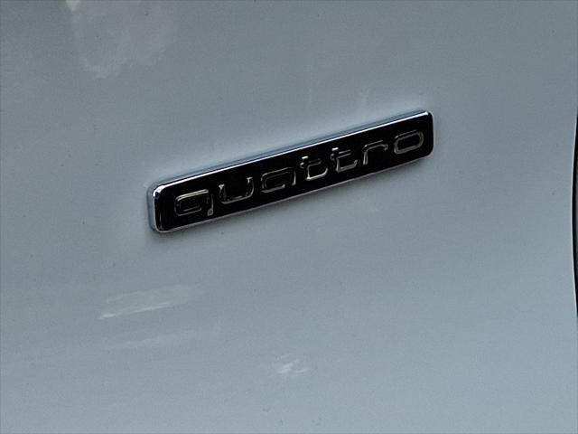 new 2025 Audi Q5 car, priced at $60,860