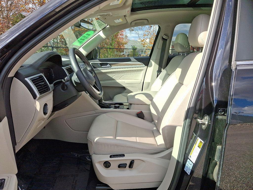 used 2022 Volkswagen Atlas car, priced at $28,499