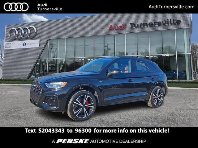 new 2025 Audi Q5 car, priced at $60,330