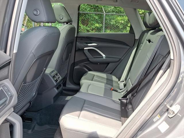 new 2025 Audi Q5 car, priced at $58,190