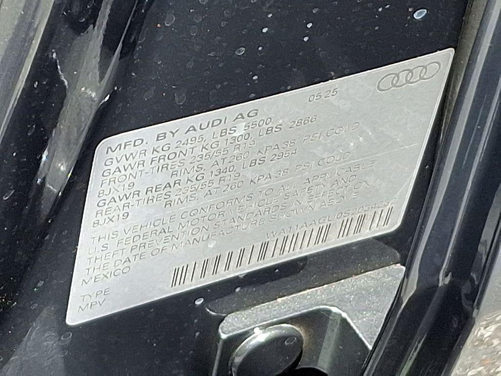 new 2025 Audi Q5 car, priced at $58,190