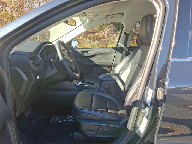 used 2022 Ford Escape car, priced at $28,759