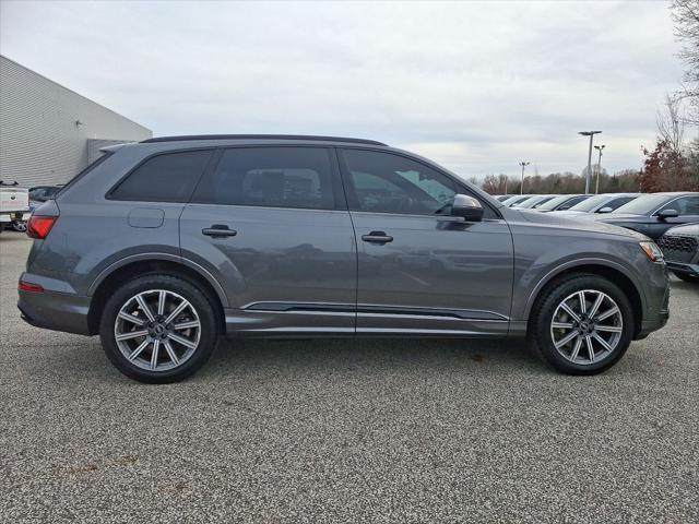 used 2022 Audi Q7 car, priced at $37,176