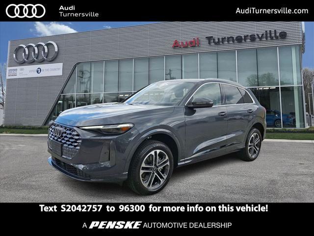 new 2025 Audi Q5 car, priced at $59,565