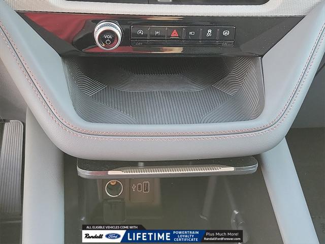 new 2025 Ford Explorer car, priced at $38,060