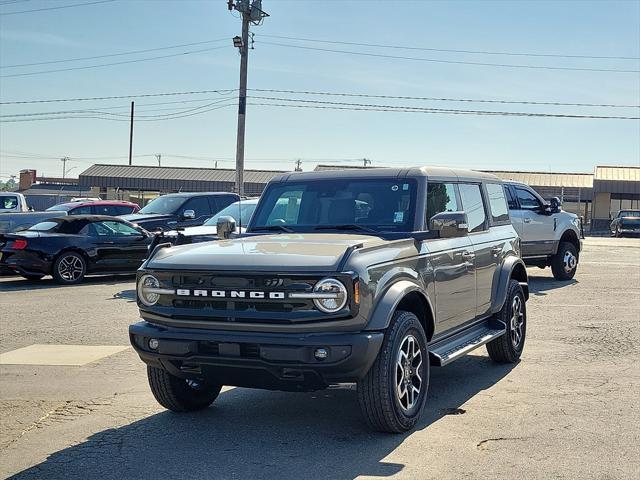 new 2025 Ford Bronco car, priced at $54,480