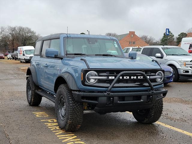 new 2024 Ford Bronco car, priced at $57,392