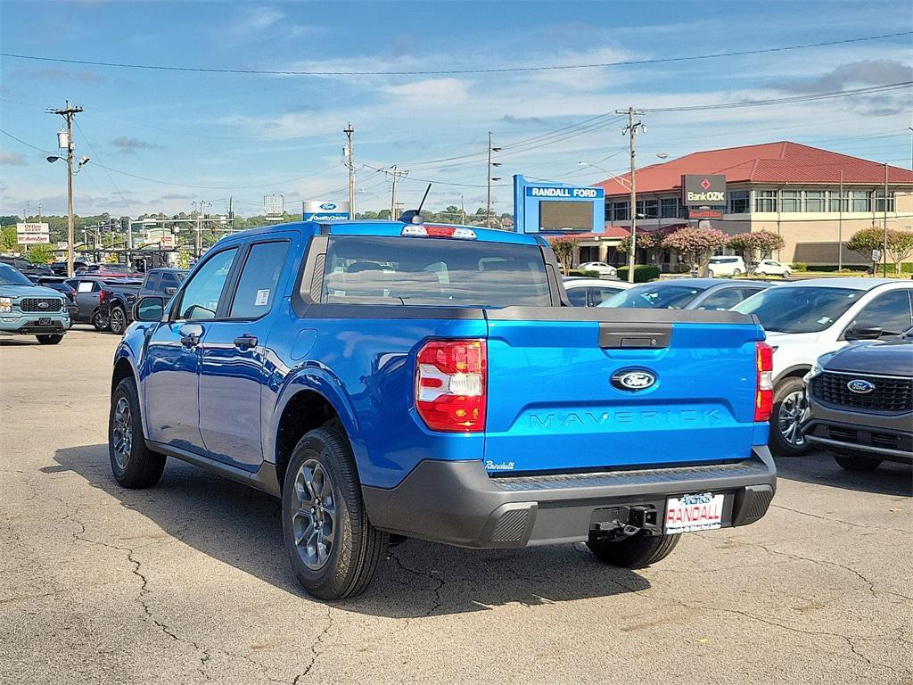 new 2025 Ford Maverick car, priced at $31,271