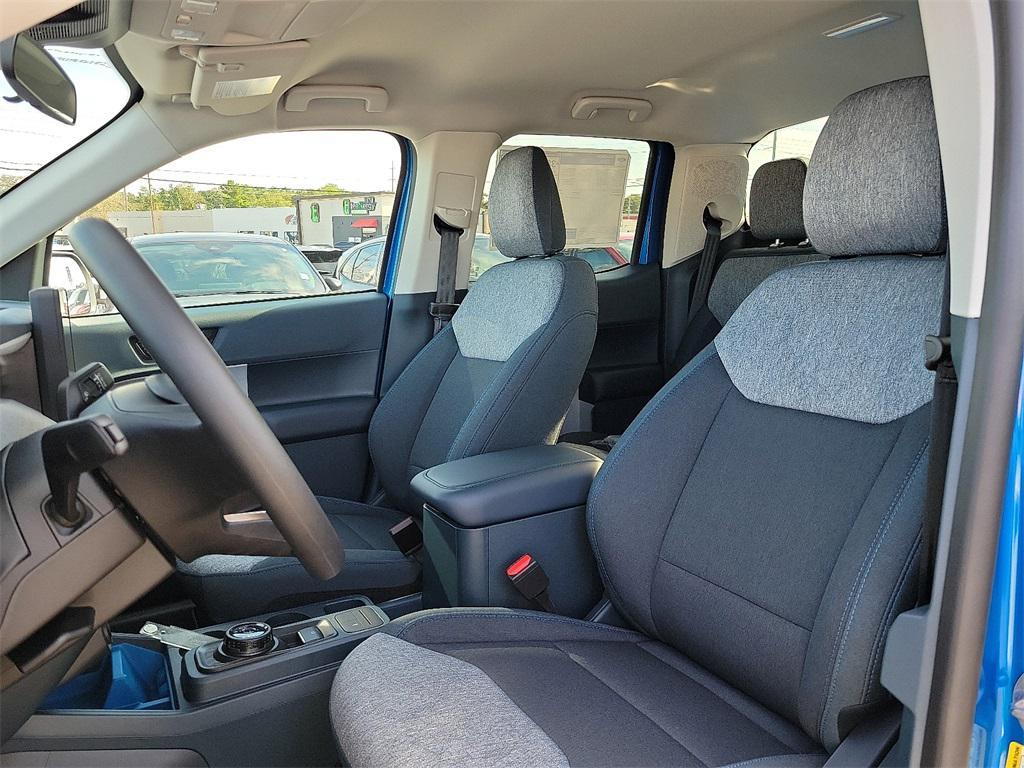 new 2025 Ford Maverick car, priced at $31,271