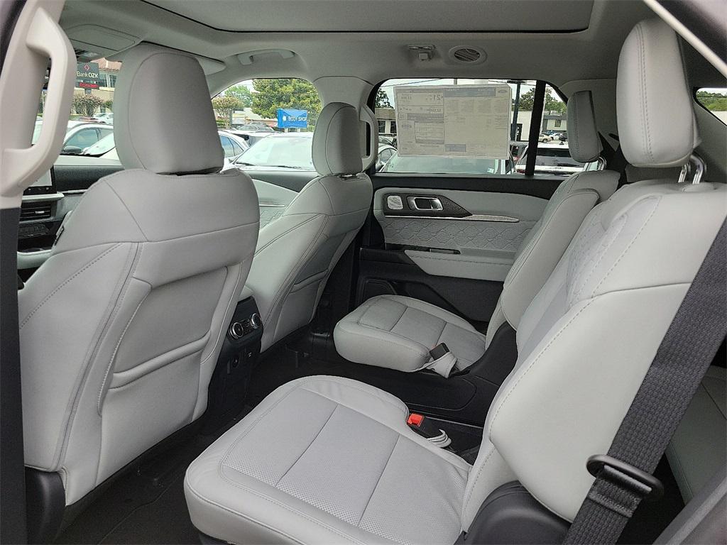 new 2025 Ford Explorer car, priced at $60,130