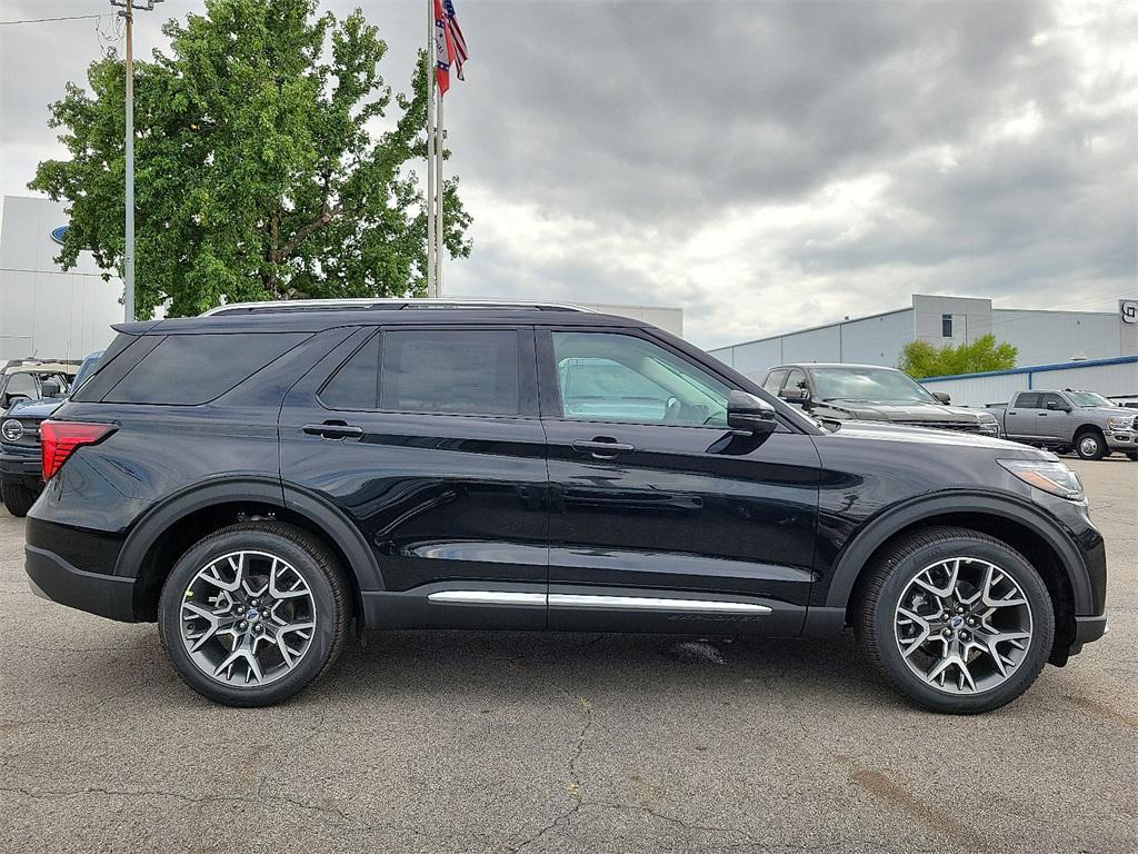 new 2025 Ford Explorer car, priced at $60,130