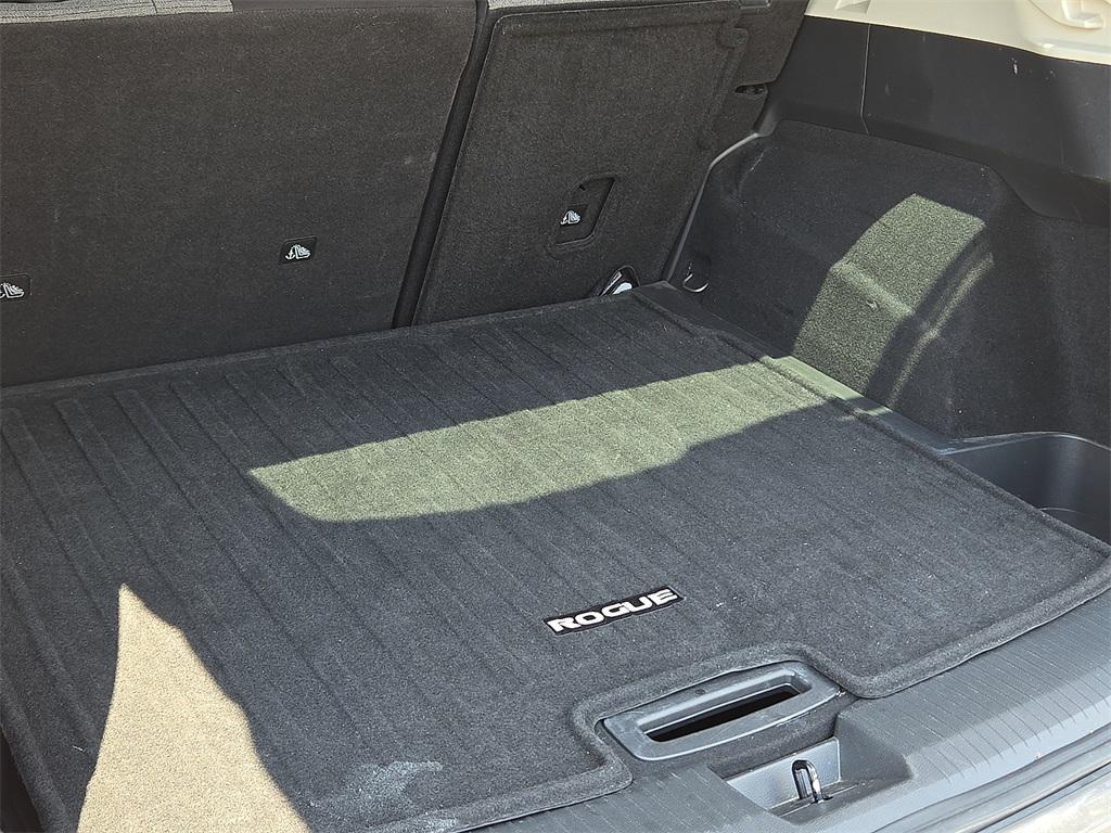 used 2023 Nissan Rogue car, priced at $21,222