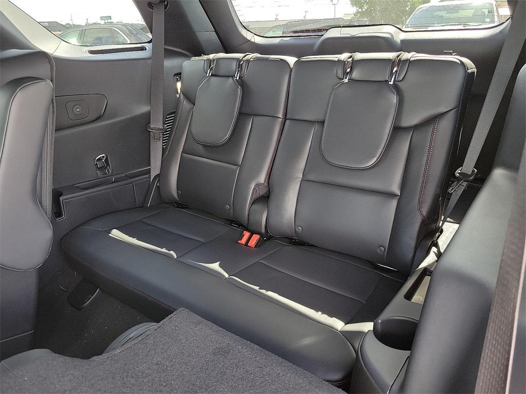 new 2025 Ford Explorer car, priced at $57,563