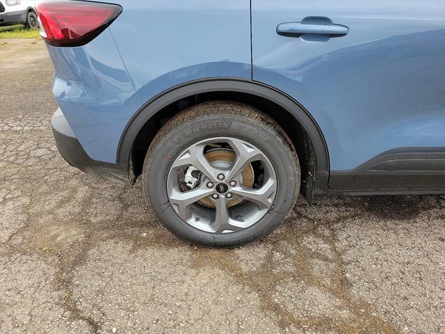 new 2025 Ford Escape car, priced at $31,445