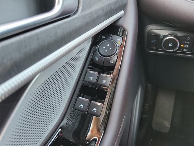 new 2025 Ford Explorer car, priced at $54,847