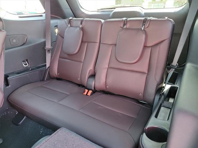 new 2025 Ford Explorer car, priced at $54,847