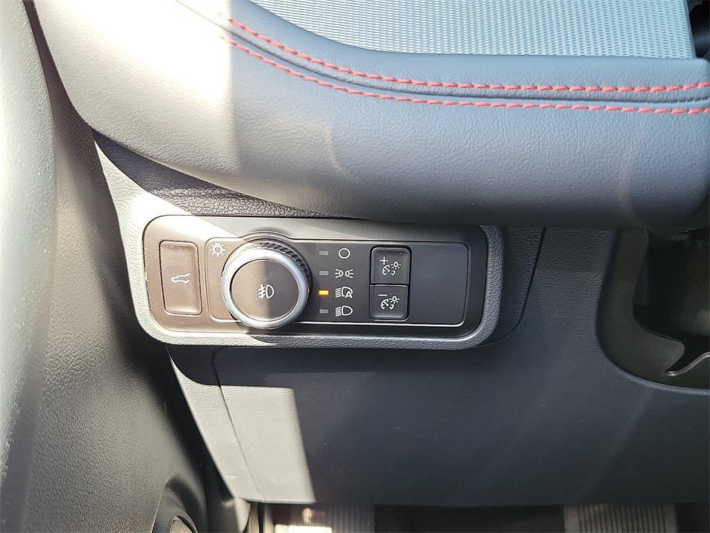 new 2025 Ford Explorer car, priced at $47,900