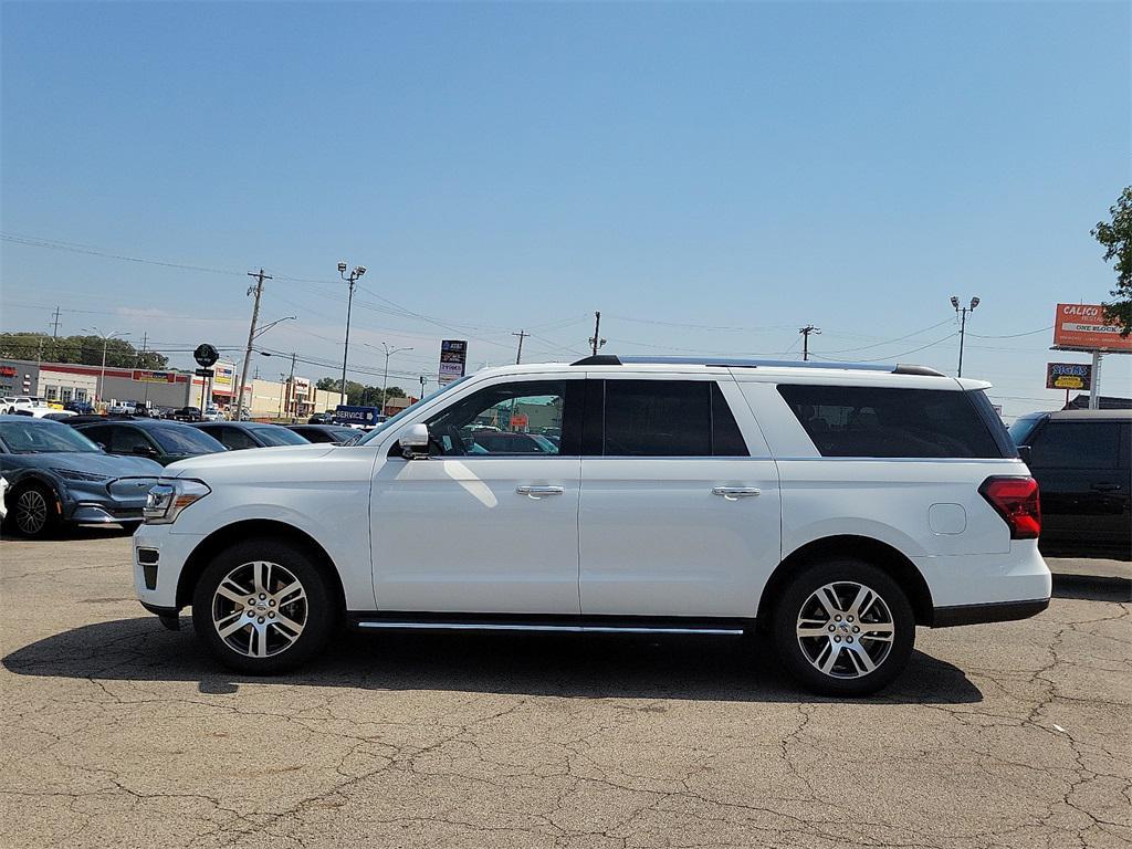 used 2023 Ford Expedition car, priced at $39,462