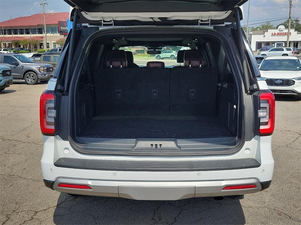 used 2023 Ford Expedition car, priced at $39,462
