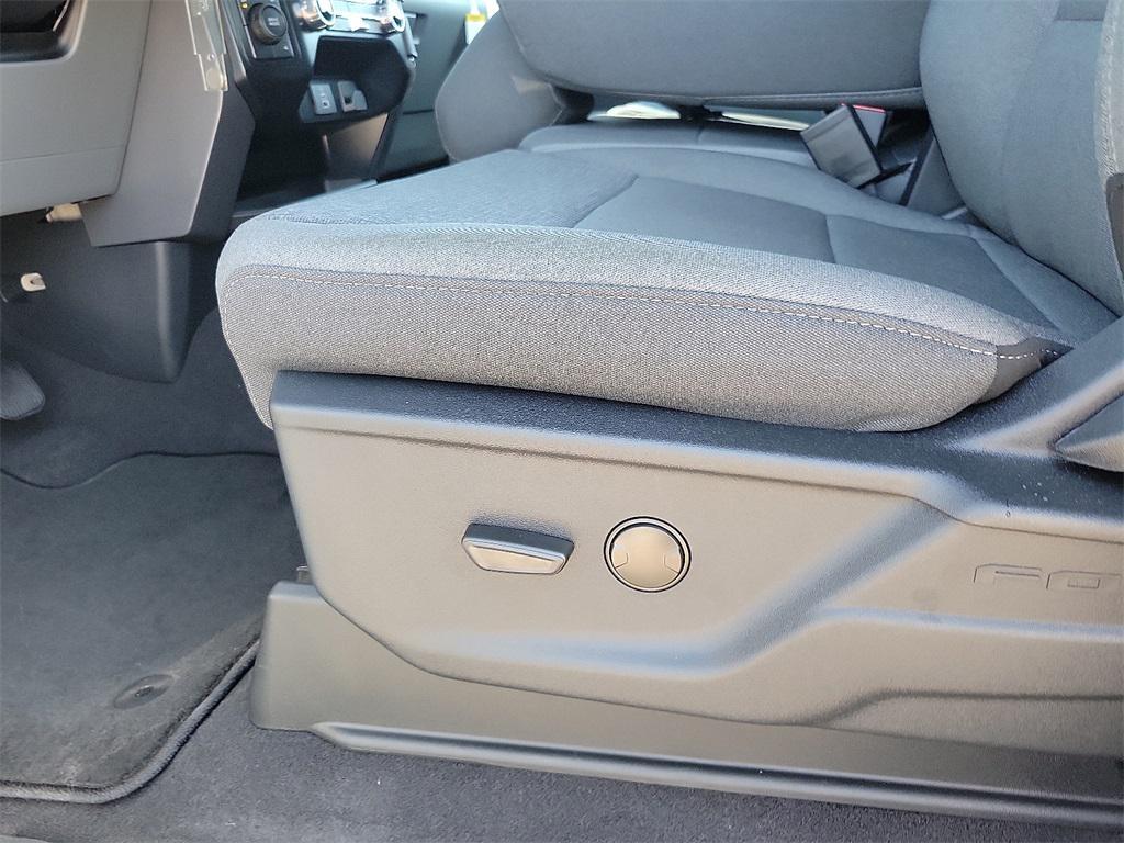 new 2025 Ford F-150 car, priced at $48,648