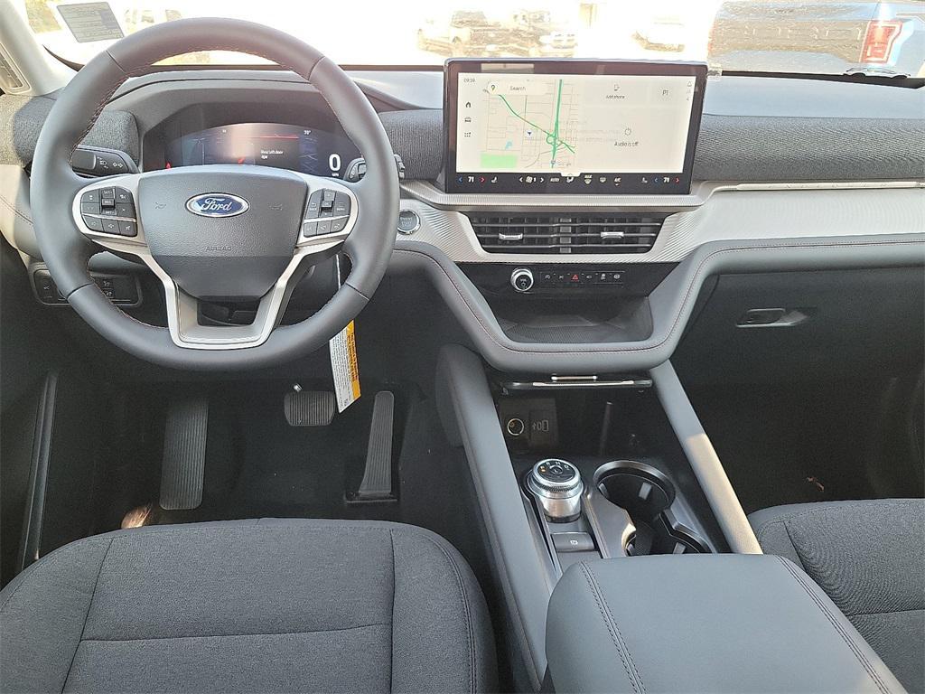 new 2025 Ford Explorer car, priced at $41,334