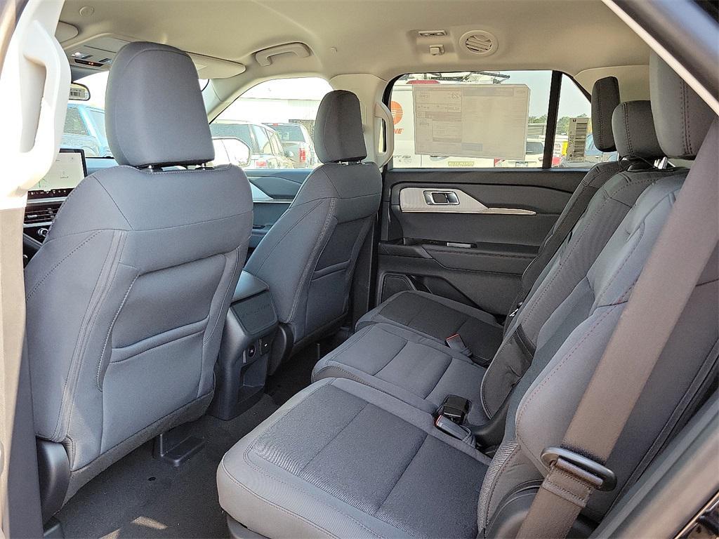 new 2025 Ford Explorer car, priced at $41,334